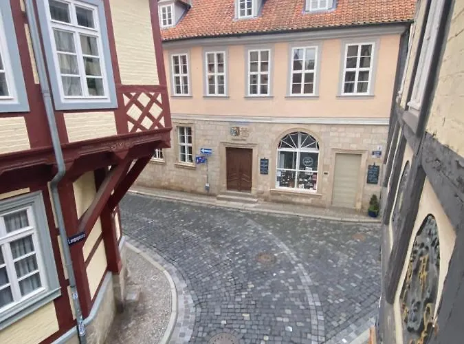 아파트 Anneliese Im Einzeldenkmal - Lange Gasse 29