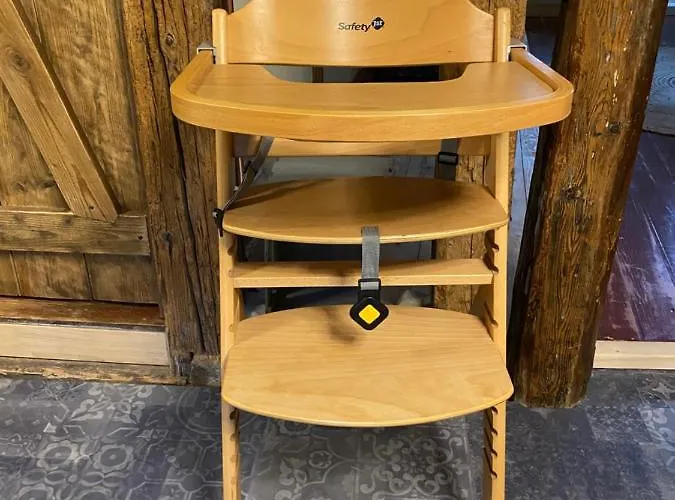 Anneliese Im Einzeldenkmal - Lange Gasse 29