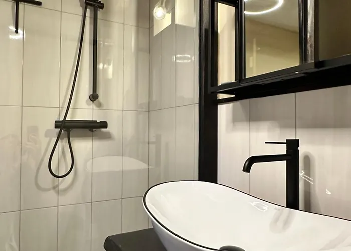 Anneliese Im Einzeldenkmal - Lange Gasse 29 * Quedlinburg