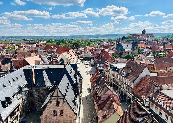 Anneliese Im Einzeldenkmal - Lange Gasse 29 Quedlinburg